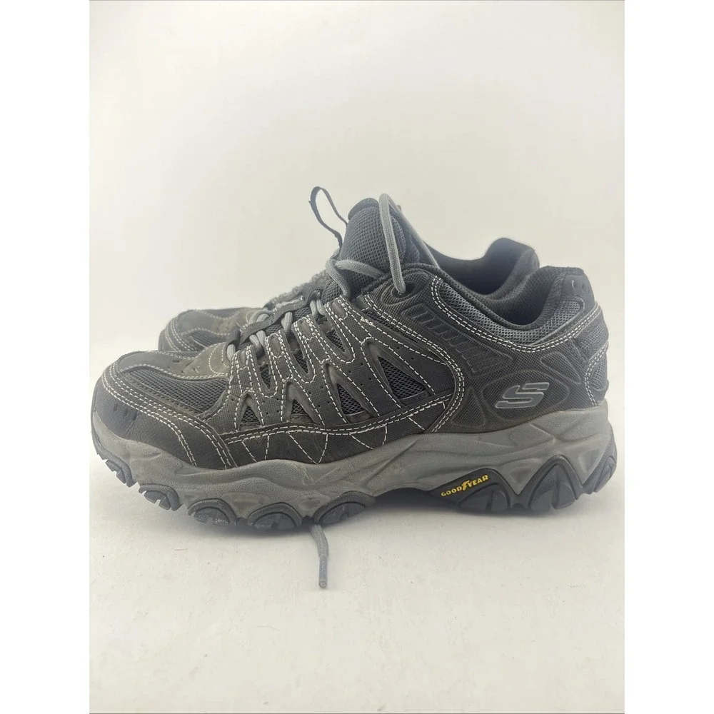 Skechers Men's Crossbar – Athletic Trail Sneakers Size 8.5